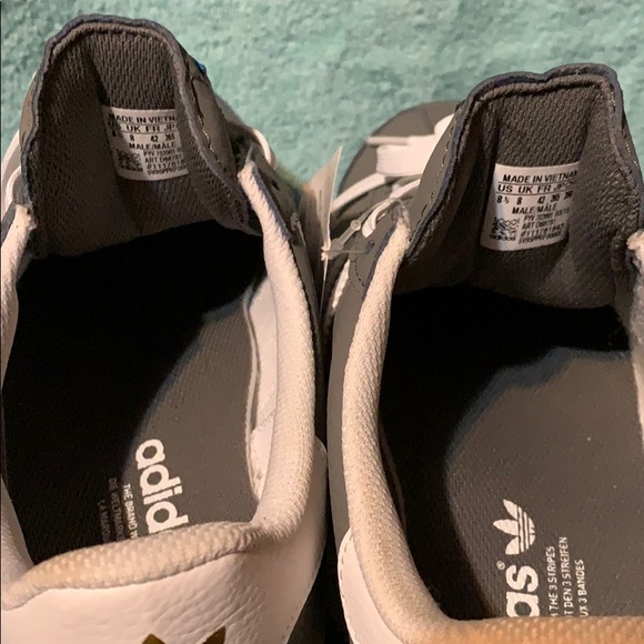 Adidas - Picture 6 of 6